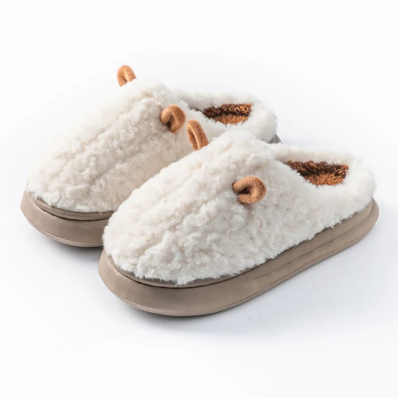 Fleece lining inside the women's cotton house slippers