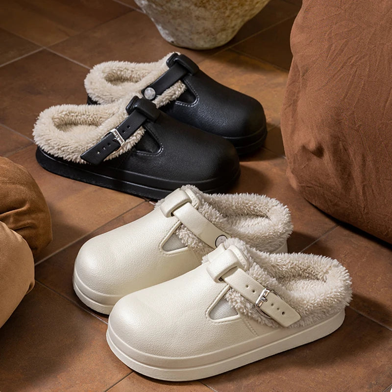 Removable faux fur lining in the women's EVA mule slippers